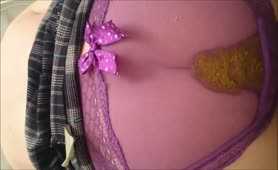 Hot girl shitting in purple panties