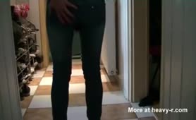 Desperate shit in tight jeans