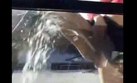 Curvy MILF pees outside