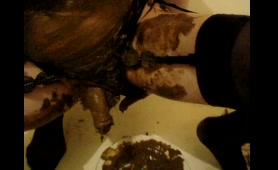Lady Has Shitty Fingers