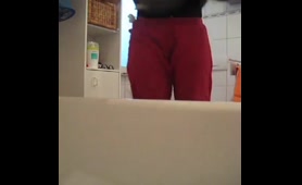 Woman Poops in Bathtub
