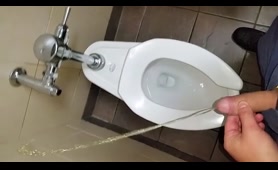 Woman Shits in a Messy Public Toilet