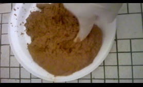 Lady Shits on the Plate