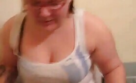 BBW babe pooping over toilet