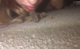 Sexy amateur blonde chick eating her poop