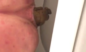 White woman takes huge shit