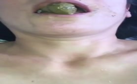 Mature slut tries eating shit for the first time