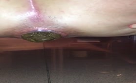 Big fat turds from a big fat ass